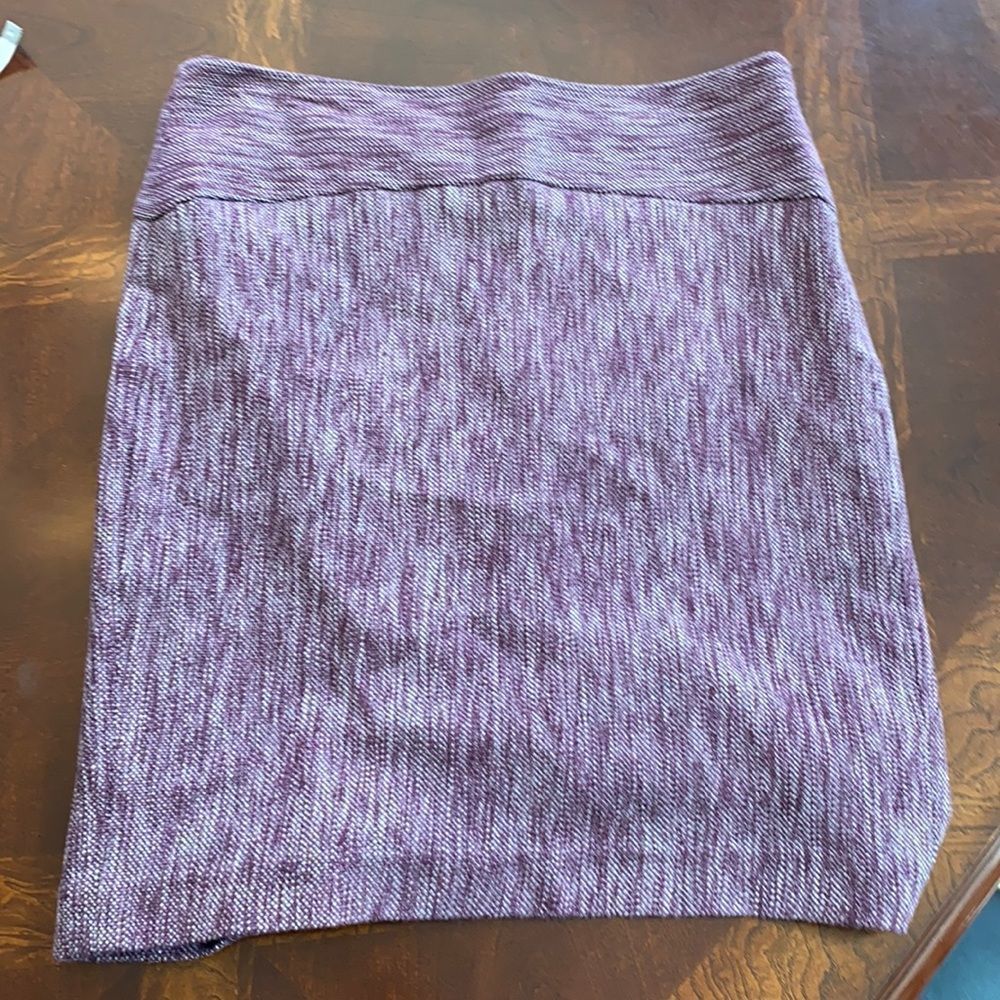 The Limited Collection women’s purple pencil skirt size 2